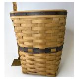 Longaberger 1983 small waste with blue accent