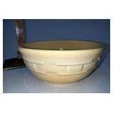 Longaberger Butternut Soup/salad bowl