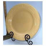 Longaberger Butternut dinner plate light utensil