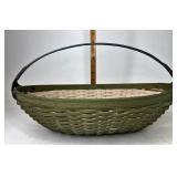 Longaberger 2010 Oval green with metal handle