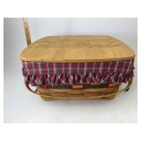 Longaberger Holiday hostess with liner &