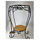 Longaberger Wrought iron generations stand with