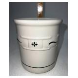 Longaberger USA NIB Green crock