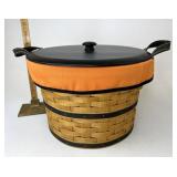 Longaberger Medium bushel with liner protector