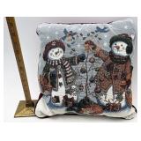 Longaberger Snow friends throw pillow