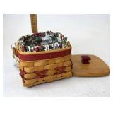Longaberger Let it Snow with liner protector lid