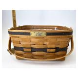 Longaberger JW cake with Protector and riser