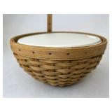 Longaberger 9 inch bowl with lidded protector