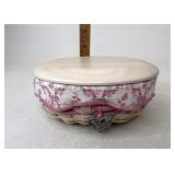 Longaberger HoH With liner protector lid and tie