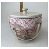 Longaberger HoH With Liner protector lid and