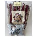 Longaberger Holiday tote and door knob pillow