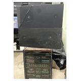 Stereo with speakers