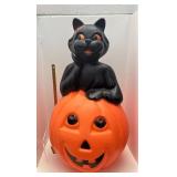 Cat and pumpkin blow mold