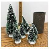Snowy tree accessory set