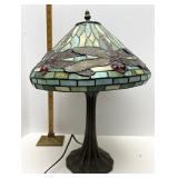 Tiffany style dragonfly lamp