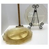 Set a four yellow depression glass plates