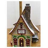 Dept 56 Popcorn and cranberry house
