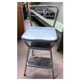 Cosco Store/chair