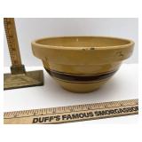 Brown banded stoneware bowl