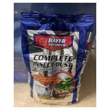 Complete insect dust for gardens