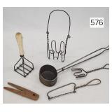 Primitive Wire Kitchen Utensils