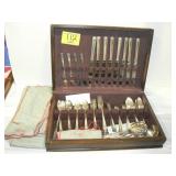 SILVERPLATE FLATWARE SET IN BOX (PRESTIGE PLATE SILVERPLATE FLATWARE SET IN BOX (PRESTIGE PLATE