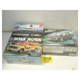 3 SEALED MODEL KITS 3 SEALED MODEL KITS