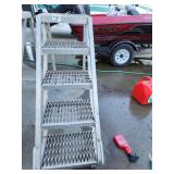 ROLL ABOUT STAIRS ROLL ABOUT STAIRS