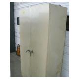 2-DOOR METAL STORAGE CABINET 2-DOOR METAL STORAGE CABINET
