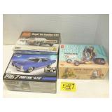 3 SEALED MODEL KITS 3 SEALED MODEL KITS