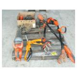 PALLET WITH BLACK & DECKER CORDLESS LAWN TOOLS