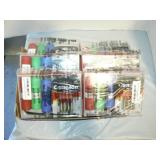 6 NEW FLASHLIGHTS AND BATTERIES SETS (3 PACKS OF 6 NEW FLASHLIGHTS AND BATTERIES SETS (3 PACKS OF