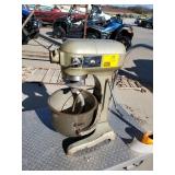 HOBART A200 20 QT. - TESTED & WORKS.