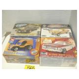 4 SEALED MODEL KITS 4 SEALED MODEL KITS