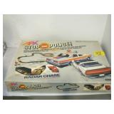 AFX STOP POLICE RACE CAR SET AFX STOP POLICE RACE CAR SET