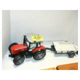 MASSEY FERGUSON PLASTIC TRACTOR AND TRAILER MASSEY FERGUSON PLASTIC TRACTOR AND TRAILER