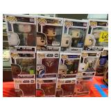 12 FUNKO POPS