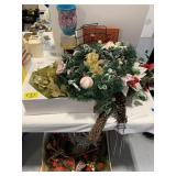 GROUP OF WREATHS, ARTIFICIAL FLOWERS, HOME SIGN,