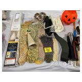 VINYL MINI BLIND SET, PUMPKIN CANDY BUCKET, SHOE