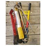 LIGHT, BOLT CUTTERS, BLACKSMITH TOOL