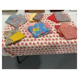 LARGE GROUP OF VINTAGE SUPER FUN PATTERNED FABRIC