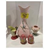 HULL PINK BIRD THEMED VASE, HULL S&P SHAKERS, 2