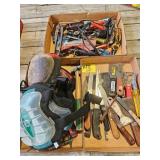 KNEE PADS, PUTTY KNIVES, ALLEN WRENCHES