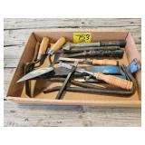 PRY BARS, PAINT SCRAPERS, CHISELS