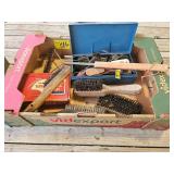 WIRE BRUSHES AND OTHER BRUSHES