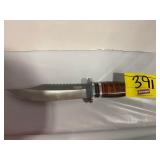 DEFENDER XTREME FIXED BLADE WOOD GRAIN HANDLE