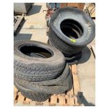 PALLET W/ 4 HOOSIER RACING TIRES, POWER KING