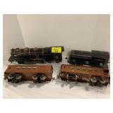 400E LIONEL ENGINE, TENDER & 2 PULLMAN CART SET
