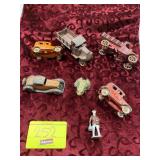 GROUP OF ANTIQUE ARCADE METAL CARS, RUBBER FROG