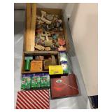 RULER, RELIGIOUS Dï¿½COR, TOKENS, MLB MINIATURES,